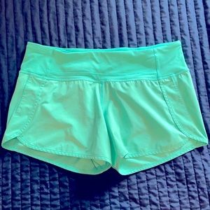 Lululemon Shorts Mint Green (size 8)